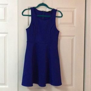 royal blue dress